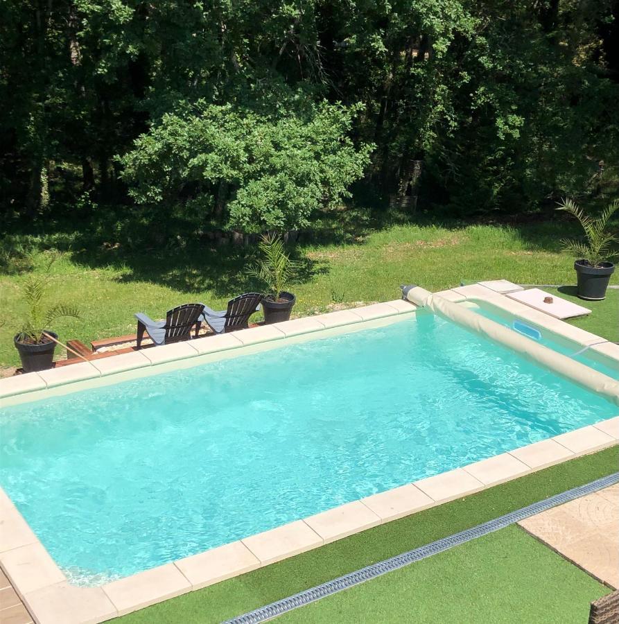 Charmant Petit Gite Au Milieu De La Verdure Coulounieix-Chamiers Exterior foto